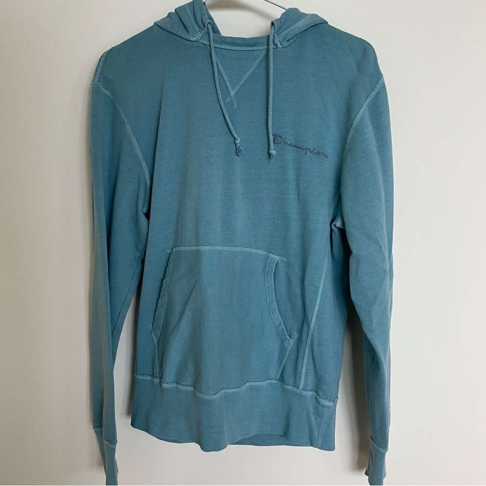 Champion urban outfitters hoodie